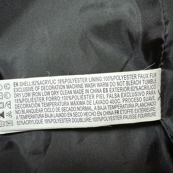 Forever 21 Faux Fur Coat - Picture 14 of 15